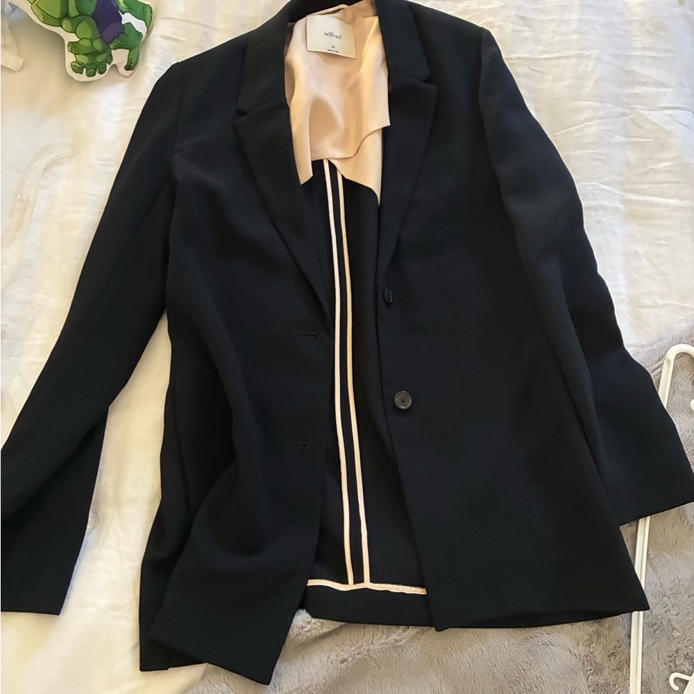 Aritzia Wilfred Women's Black Blazer